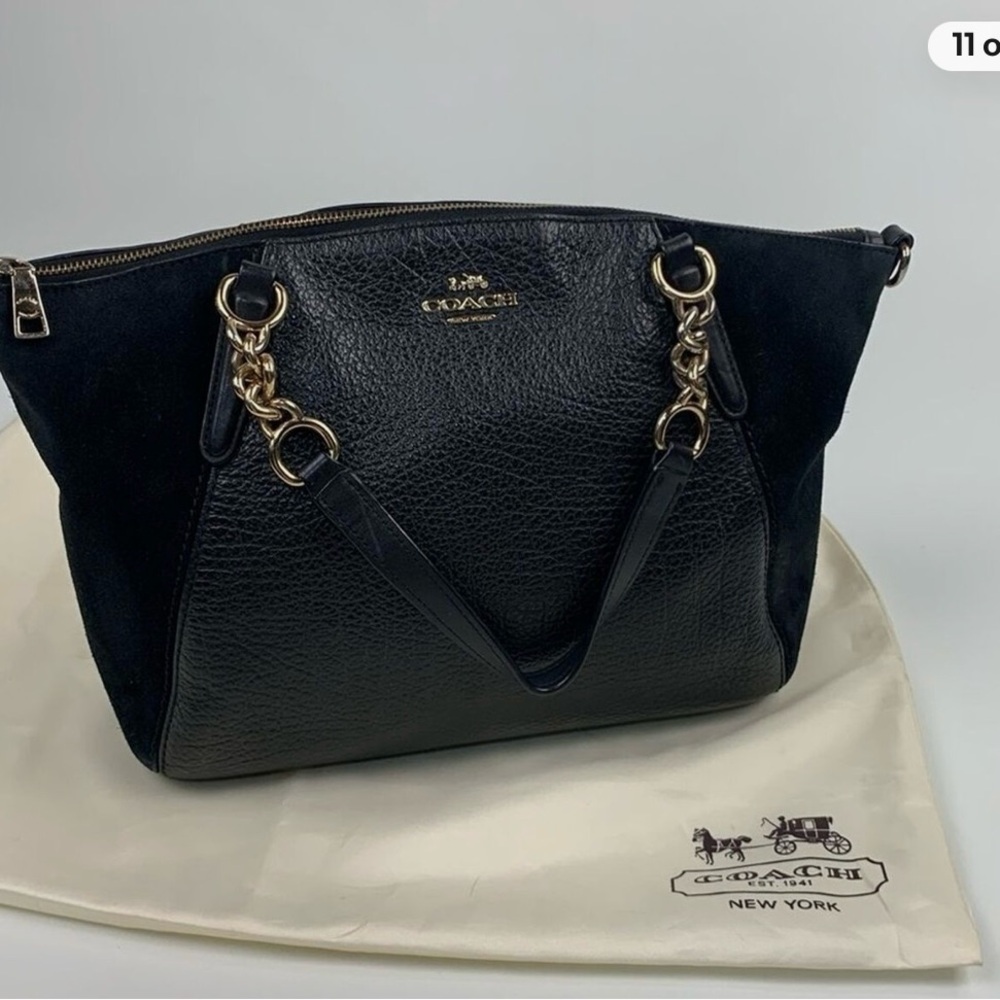 Coach Black Leather and Suede Shoulder Bag with Gold Hardware - Picture 13 of 16